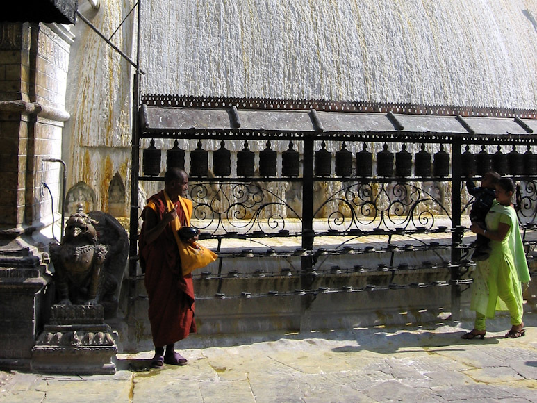 Nepal :: Familienausflug nach Swayambhunath, Kathmandu